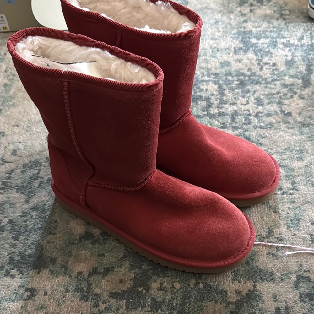Koolaburra Red Winter Rain Boots Suede Fleece-Lined